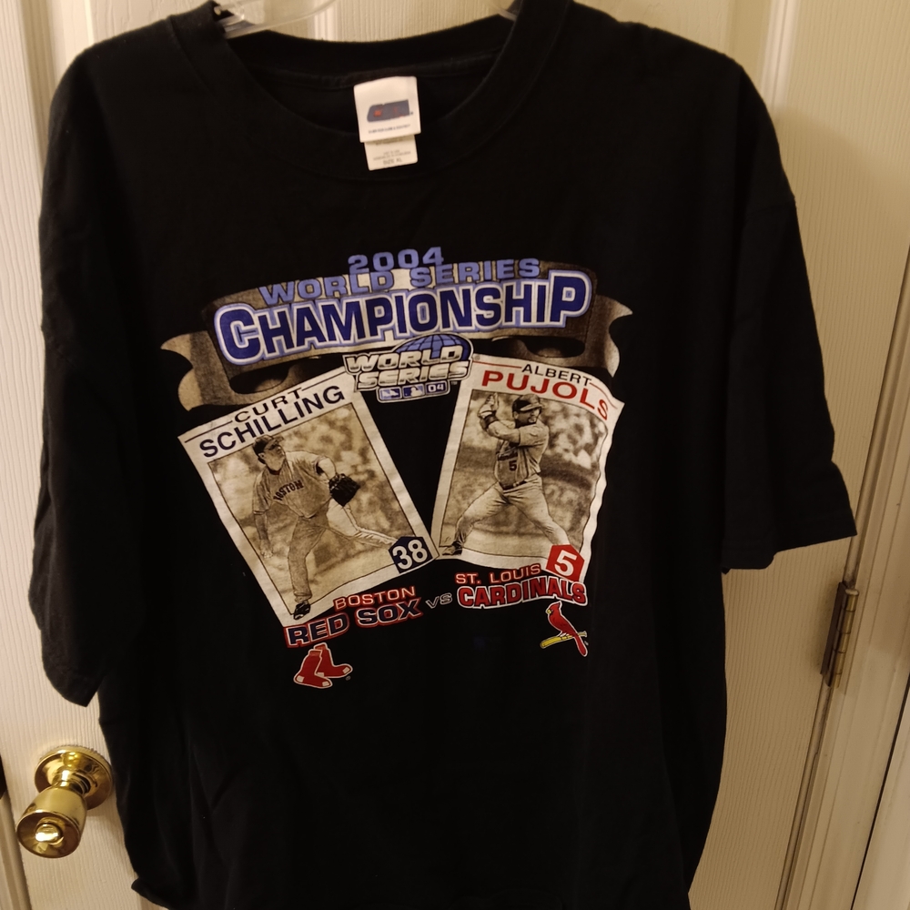 2004 World Series Championship Black T-Shirt Cardinals/Red Sox Preowned Men's XL